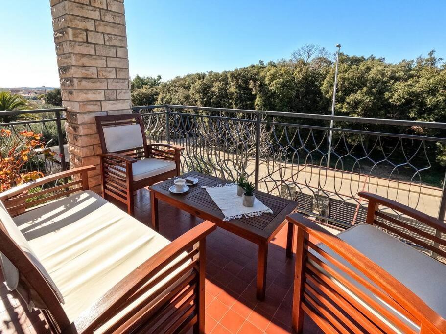 Apartment Margi Pola Esterno foto